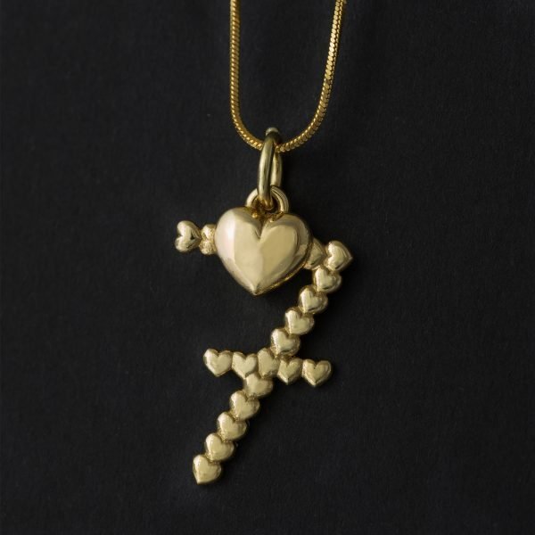 gold lucky number seven pendant
